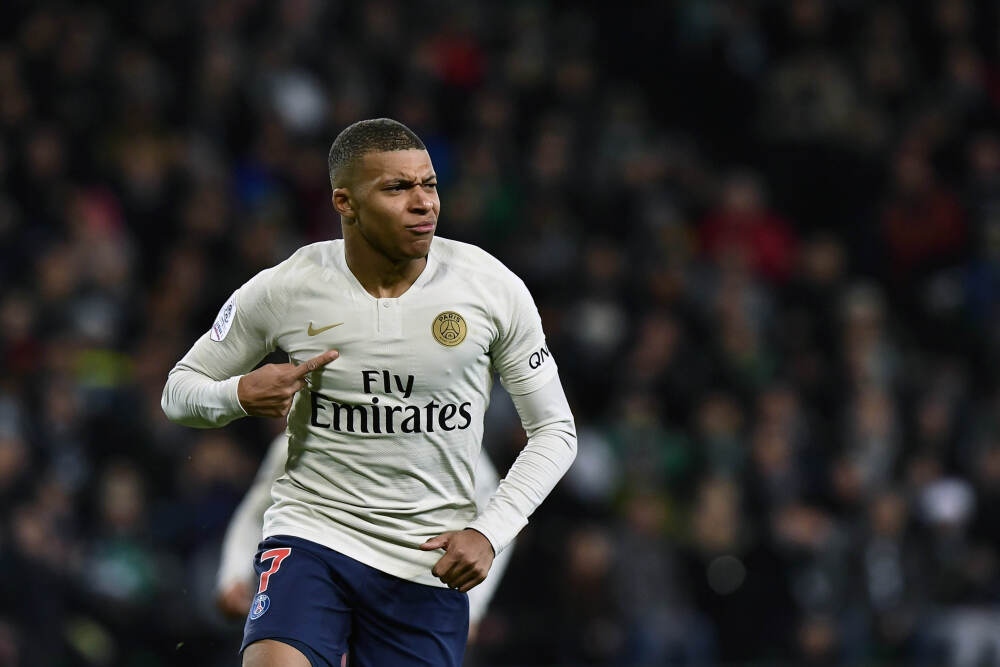 创造历史！中国U23男足首进亚洲杯淘汰赛